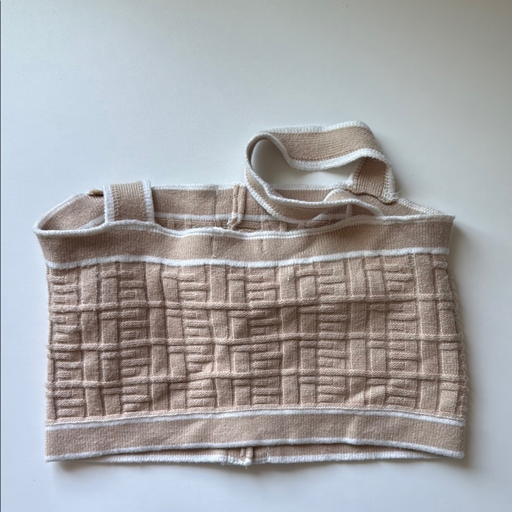 SHEIN Privé Spring Break Contrast Trim Button Detail Crop Knit White Top - Picture 4 of 4